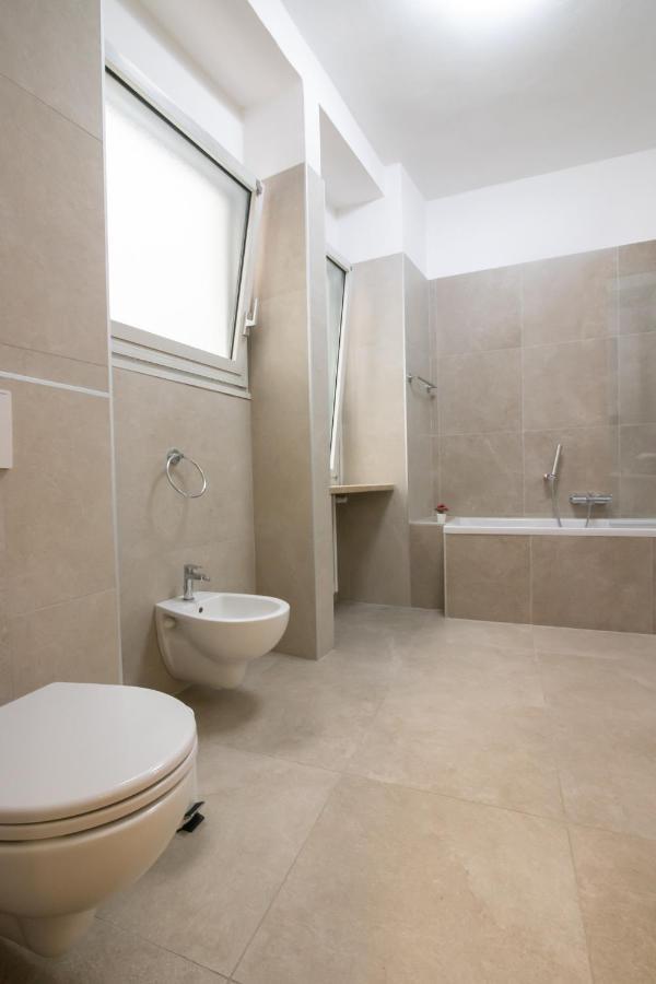 Appartamento Relais Emilei Verona Esterno foto